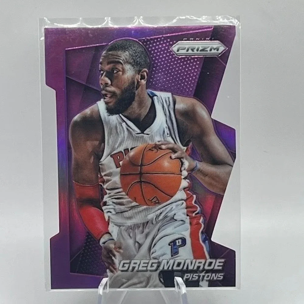 Greg Monroe Purple Die-Cut Prizm 042/139 14 Panini Prizm 103 NBA Detroit Pistons